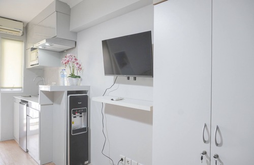 Kebagusan Apartment | Relaxing Studio Retreat at Kebagusan City Apartment