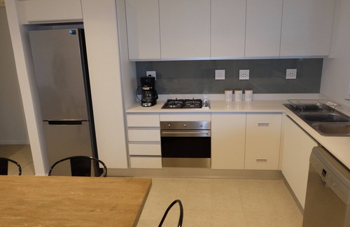 Hillhead House | Contemporary 2 Bed Apartment with Pool & Family Amenities