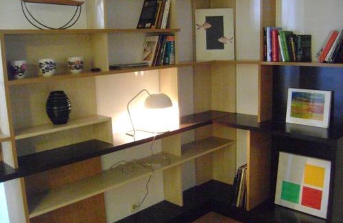 Falca Apartment | Stylish Apartment in Lisboa with 9/10 Guest Rating