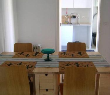 Falca Apartment | Stylish Apartment in Lisboa with 9/10 Guest Rating