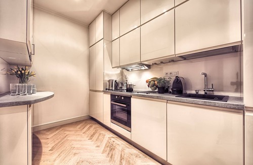 Josefov Apartment | Stylish Two-Bedroom Apartment with Spa in the Centre