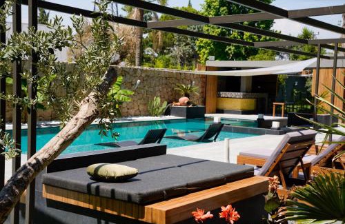 Kepez Villa | Relaxing Oceanfront Getaway at La Serenite Villa Deluxe