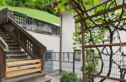 Helfenstein Apartment | Modern Apartment in Hart bei Fügen