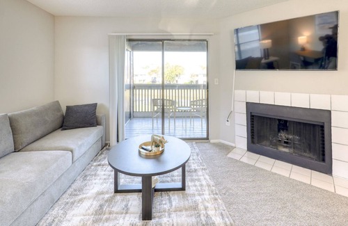 Greater Northdale Apartment | Top-Rated Modern Apartment in Prime Location for Families