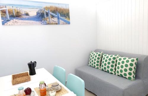 Poble Nou del Delta Apartment | Modern Apartment in Poble Nou - Family-Friendly Retreat