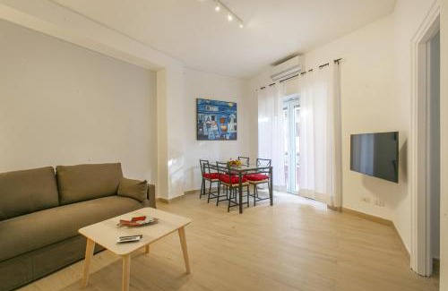 Quartiere Coppede Apartment | Modern apartment 100 meters from Piazza Mincio