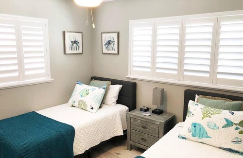 Solana Apartment | Modern Apartment for Families - Highly Rated 9.2/10 Stay