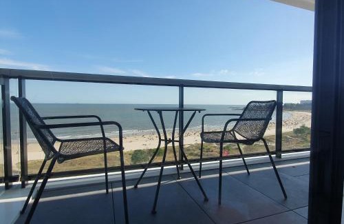 Montevideo Apartment | Beachfront Modern Apartment in Montevideo - Rated 9.8/10