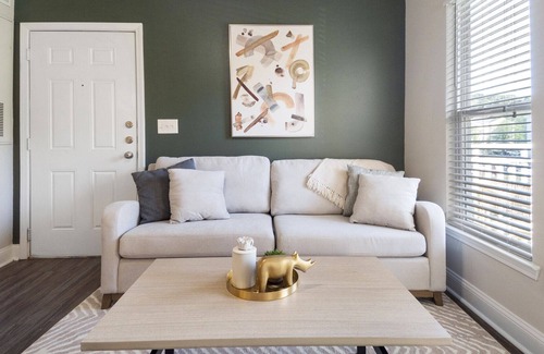 Johns Island Apartment | Modern Apartment with Prime Location and Family-Friendly Amenities