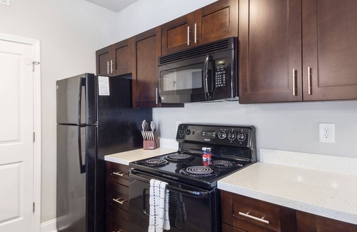 Johns Island Apartment | Modern Apartment with Prime Location and Family-Friendly Amenities