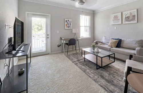 Johns Island Apartment | Modern Apartment with Pool in Prime Location Awaits You