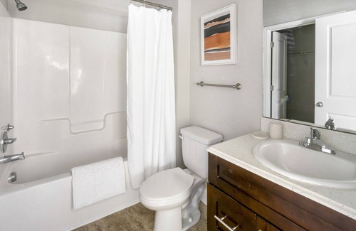 Johns Island Apartment | Contemporary Apartment with Kitchen in Prime Location