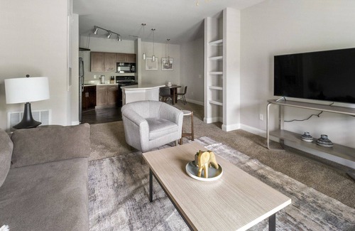 Johns Island Apartment | Stylish Apartment with Kitchen in Prime Location
