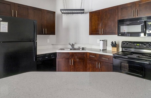 Johns Island Apartment | Stylish Apartment with Kitchen in Prime Location