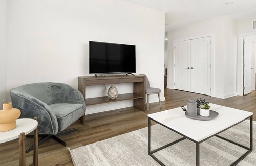 Bala-Cynwyd Apartment | Stylish Apartment with Kitchen in Prime Location