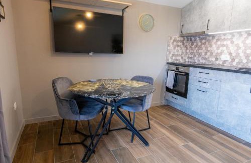 Goricani Apartment | Modern apartment in a quiet area near the Airport