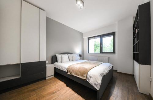 Cluj-Napoca Apartment | Tranquil Modern Apartment with Guest Rating of 9.9/10