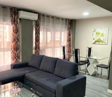 Alicante Apartment | Rated 10/10: Modern Apartment in Alicante's Beach Center