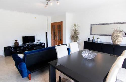 Odivelas Apartment | Inviting 2-Bedroom Retreat with a Beautiful Balcony