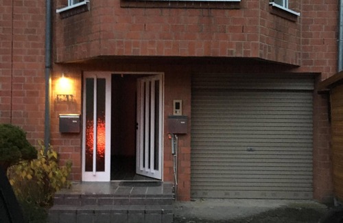 Unterbach Apartment | Stylish Apartment in Düsseldorf Near Lake Unterbacher See