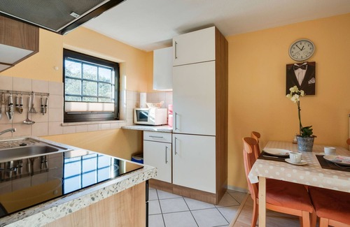 Merschbach Apartment | Guest-Rated Modern Apartment in Merschbach Hunsruck