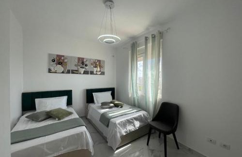 Mbrostar-Urë Apartment | Modern Apartment in Fier, Albania
