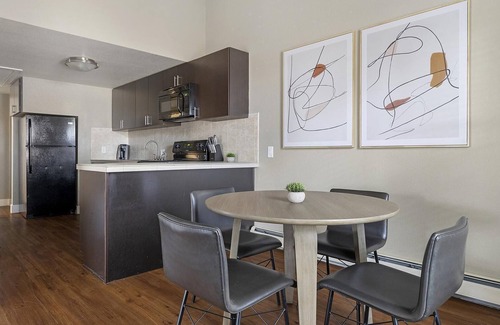 Longmont Apartment | Modern Apartment with Prime Location and Family-Friendly Amenities