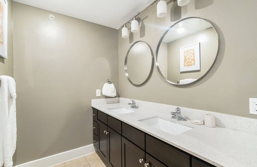 Allandale Apartment | Stylish Apartment in Prime Location with Family-Friendly Amenities