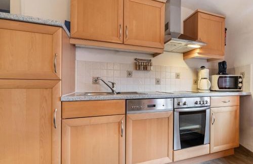 Reifferscheid Apartment | Modern Apartment in Reifferscheid with Garden & Hot Tub