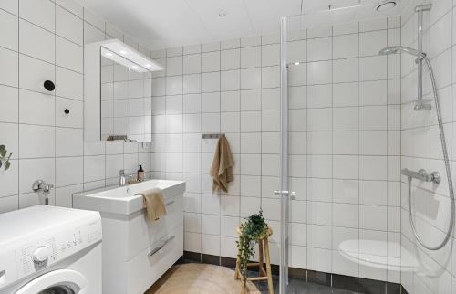 Arstad Apartment | Stylish Apartment with Ocean View in Central Bergen