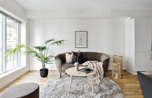 Arstad Apartment | Stylish Apartment with Ocean View in Central Bergen