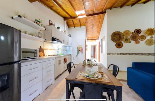 Retiro Apartment | Contemporary Apartment in Vibrant El Retiro Neighborhood