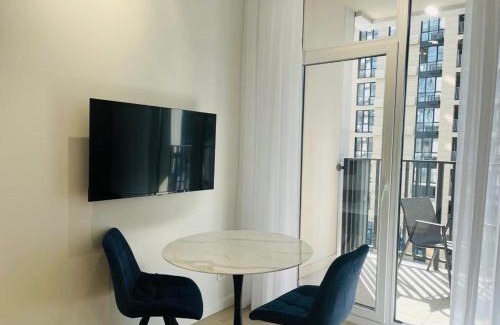 Afanasivsʹkyy Yar Apartment | Stylish Apartment in Old Town – Guest Rated 10/10