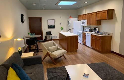 Historic Rapid City Apartment | Prime Apartment in Downtown Rapid City - Family-Friendly Stay