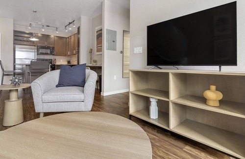 Louisville Apartment | Stylish Apartment in Prime Location with Family Amenities