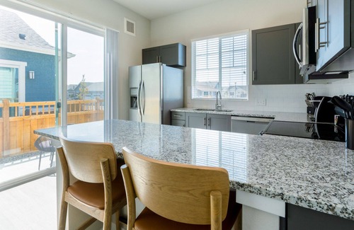 Thornton Apartment | Modern Apartment with Pool in Prime Location Awaits You