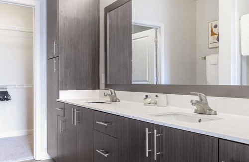 Wake Forest Apartment | Stylish Apartment with Kitchen in Prime Location