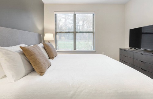 Wake Forest Apartment | Stylish Apartment in Ideal Location with Family Amenities