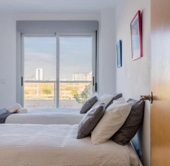 Moncofar Apartment | Beachside Apartment: Family-Friendly Oasis at Moncofa