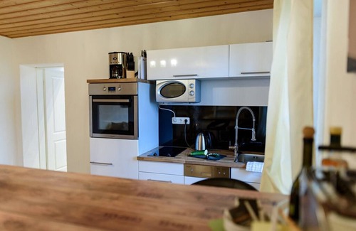 Rechetsberg Apartment | Tranquil Apartment at Klostergut Rechetsberg with Spa Access