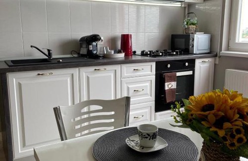 Sector 3 Apartment | Modern Apartment: 4-Star Guest Rated with Family Amenities