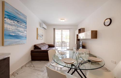 Swieqi Apartment | Modern Apartment Near St George's Bay with Great Amenities
