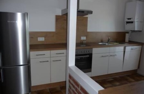 Lindlar Apartment | Family-Friendly Modern Apartment Near Cologne for Hikers