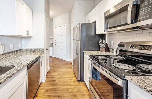 Mount Pleasant Apartment | Stylish Apartment with Family-Friendly Amenities in Prime Spot