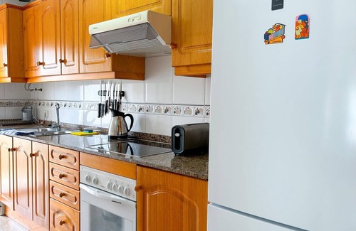 Cubelles Apartment | Modern Apartment w/Pool and Parking Hostem
