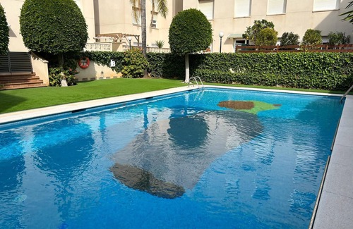 Cubelles Apartment | Modern Apartment w/Pool and Parking Hostem