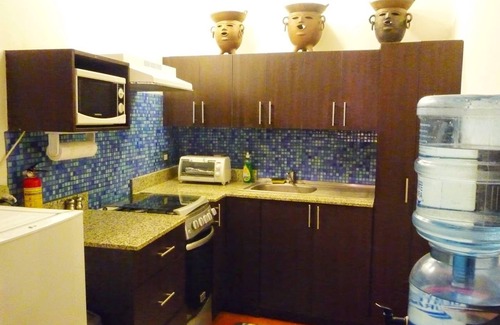Granada Condo | Stylish Apartment with Pool and Spa - Guest Rated 9.8