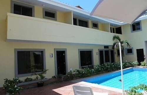 Granada Condo | Stylish Apartment with Pool and Spa - Guest Rated 9.8