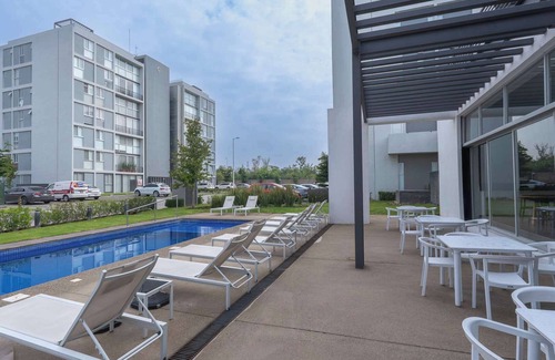 Tlajomulco de Zuniga Apartment | Modern Apartment with Terrace and Pool Access