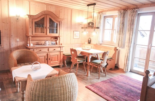 Schliersee Apartment | Stylish Lakeside Apartment with Balcony and Family-Friendly Amenities